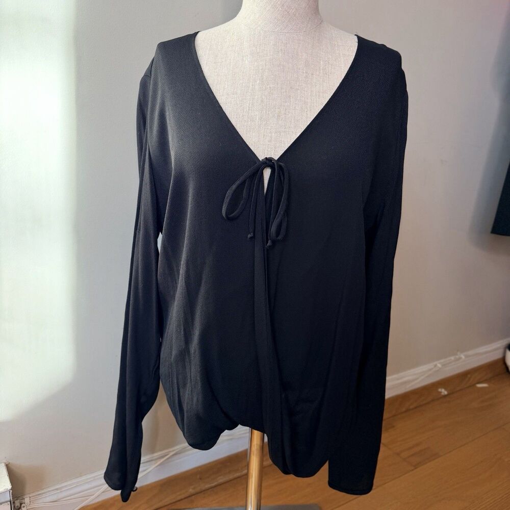 Melissa Nepton Silk Blend Blouse Black S NWOT Minimalist Old Money Parisian Chic
